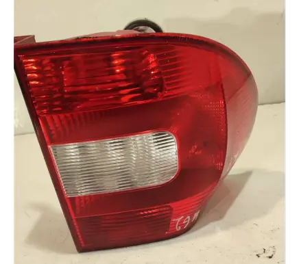 Skoda Yeti (5L) Rear/tail lights 5L0945095 5L0945111