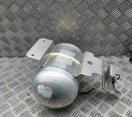 Jaguar XJ X350 Air suspension tank/reservoir 2W935B696AG 2W935B709AC