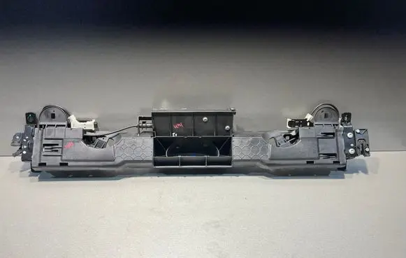 Loading door lock
