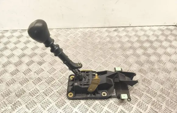 Ford Focus Gear shifter/selector 2791349