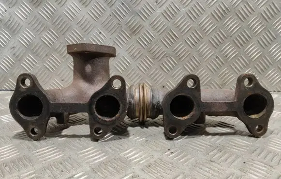 Toyota Land Cruiser (J120) Exhaust manifold AT4