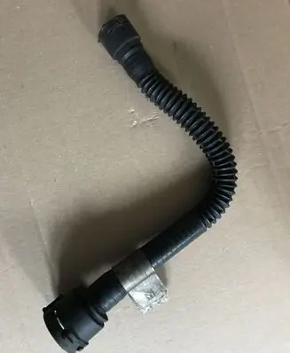 Opel Insignia A Engine coolant pipe/hose 55566095