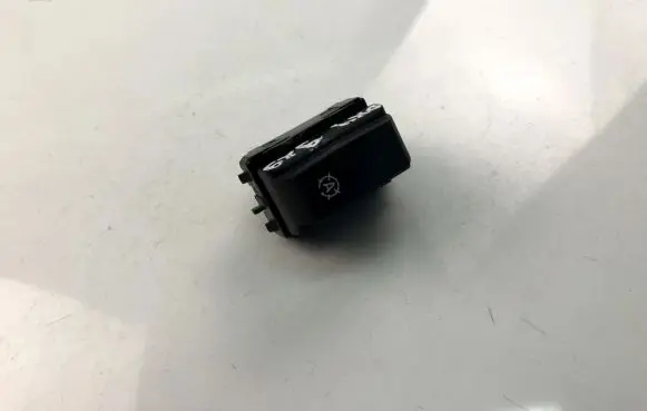 Dacia Duster Other switches/knobs/shifts 251538545R