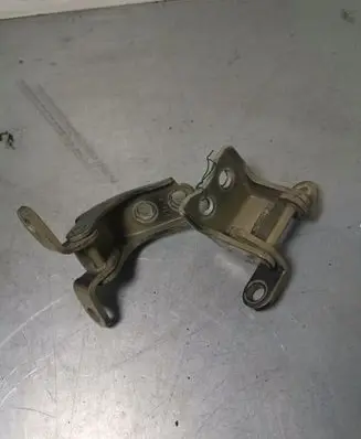 Honda CR-V Front door hinge set ES03