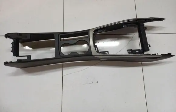 Audi A5 8T 8F Center console 