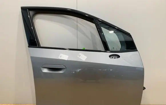 BMW 2 Active Tourer U06 Front door