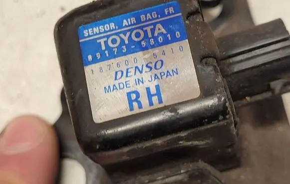 Toyota Previa (XR30, XR40) II Airbag deployment crash/impact sensor 8917358010 1876005410