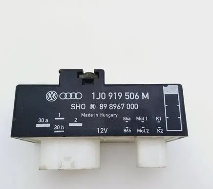 Skoda Fabia Mk1 (6Y) Coolant fan relay 1J0919506M