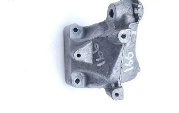 Mercedes-Benz GLE (W166 - C292) Engine mounting bracket A6422236304