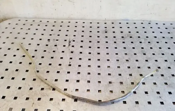 Mitsubishi L200 Windshield washer fluid hose 