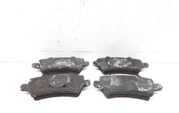 Volvo S60 Brake pads (front) 