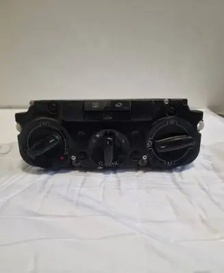 Volkswagen Golf VI Climate control unit 1K1820045B