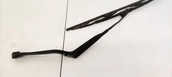 Volvo S70 V70 V70 XC Front wiper blade arm