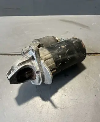 Opel Corsa D Starter motor 0001107495