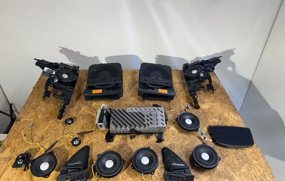 BMW 4 F32 F33 Audio system kit