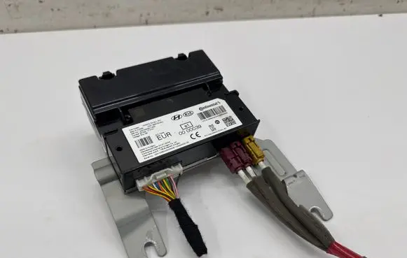 Hyundai Tucson IV NX4 SOS control module 96510CZ050