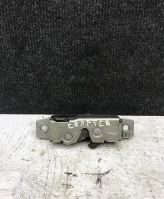 Volkswagen Crafter Sliding door lock A9067301335