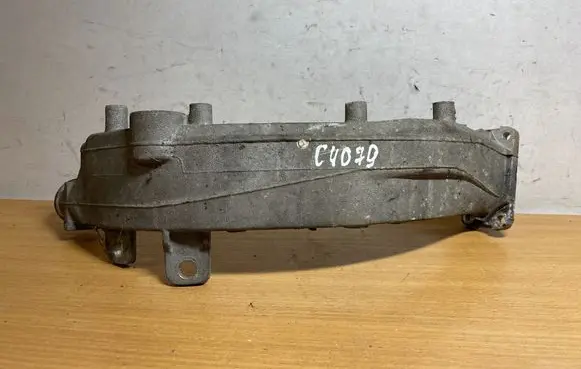 Mercedes-Benz C W203 Intake manifold A6111410204 C4079