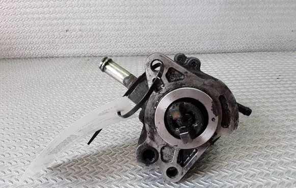 Vacuum pump