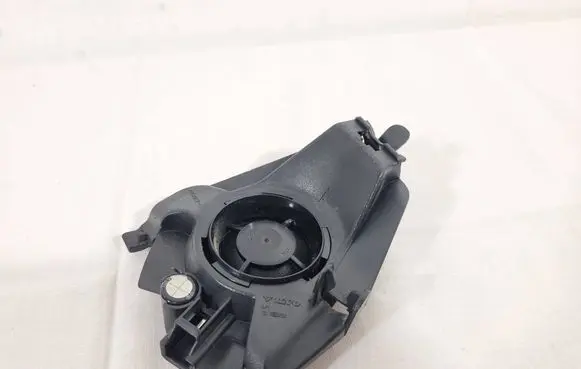 Volvo XC70 Front door high frequency speaker 8633992 D15A CDV5A