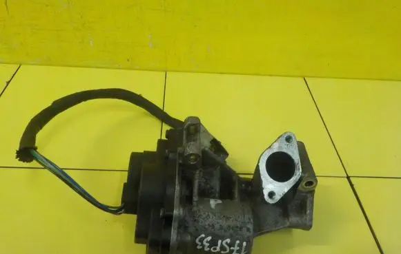 Land Rover Range Rover L322 EGR thermostat 6H4Q9D475DB