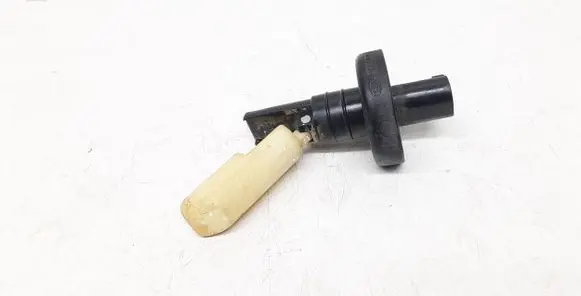 Mercedes-Benz E W211 Windshield washer fluid level sensor 2205400045
