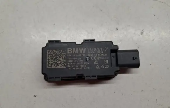 BMW X2 U10 Keyless system antenna 5A707E1