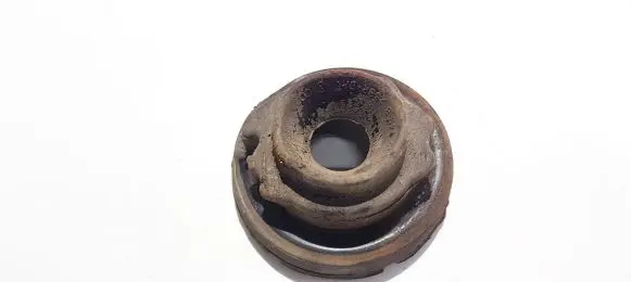 Volkswagen Golf IV Front coil spring rubber mount 1j0512149b