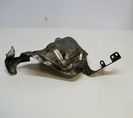 Mercedes-Benz E W212 Other engine bay part A6511501675