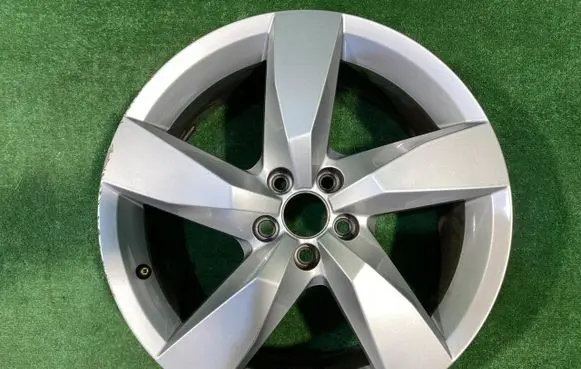 Volkswagen T-Cross R17 alloy rim 