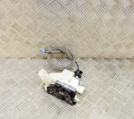 Audi A1 Front door lock 8J2837016E