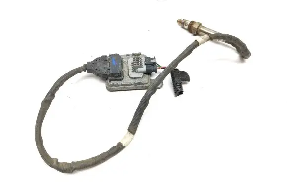 Renault Trafic III (X82) Lambda probe sensor 227905444R SNS148A A3C006909000