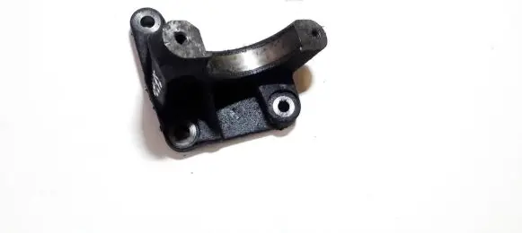 Volvo S70 V70 V70 XC Engine mounting bracket 9143465