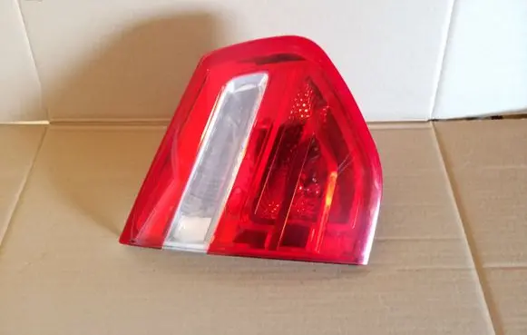 Citroen C4 I Picasso Tailgate rear/tail lights 9653547777