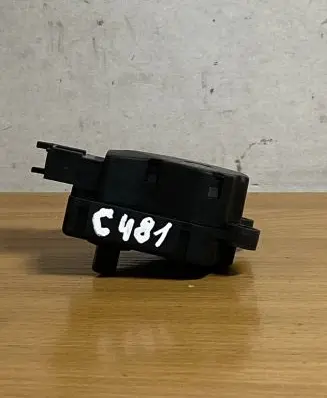 Mercedes-Benz CLS C219 A/C air flow flap actuator/motor C481 A2038201642