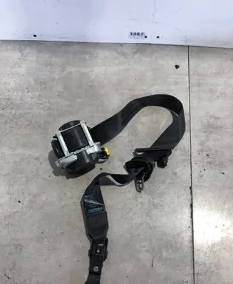 Volvo V40 Front seatbelt 31292067