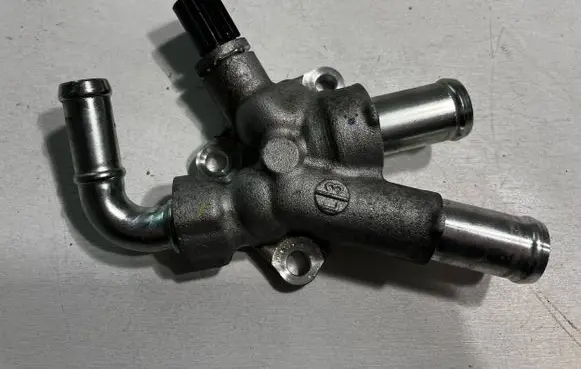 Toyota RAV 4 (XA50) Coolant temperature sensor 8942233040