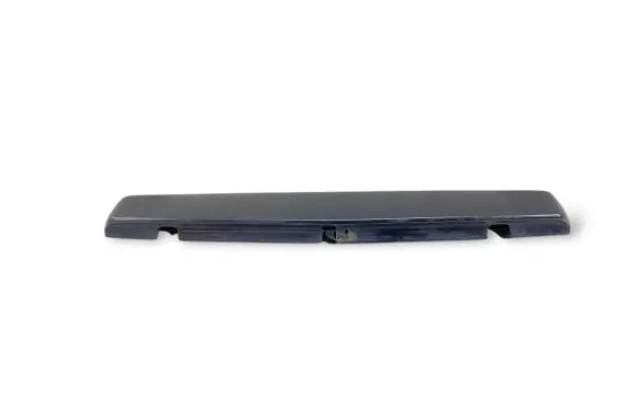 Tailgate/trunk spoiler