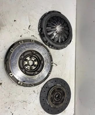 Ford Focus Clutch set kit CM5G6477DD
