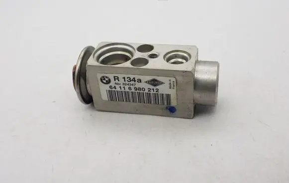 BMW 7 E65 E66 Air conditioning (A/C) expansion valve 6980212 64116980212