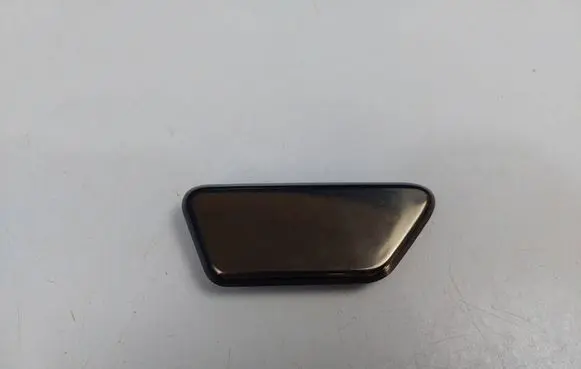 Mitsubishi Outlander Headlight washer spray nozzle cap/cover 8264A192HA