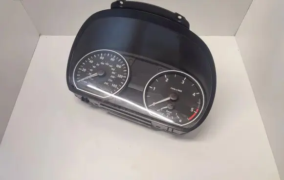 BMW 1 E81 E87 Speedometer (instrument cluster) 62109187331 62109242333 62109283802