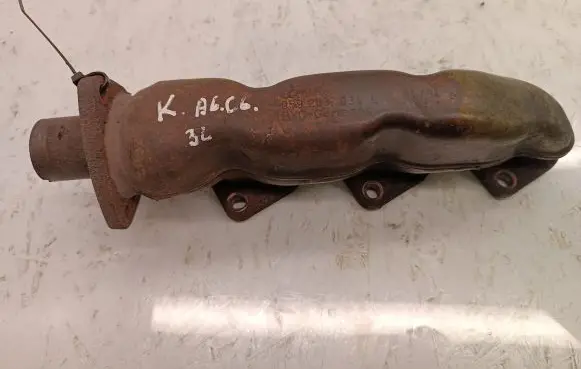 Audi A6 S6 C6 4F Exhaust manifold 059253034L