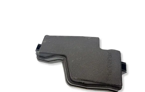 Toyota Yaris XP210 Fuse box cover 826620D740