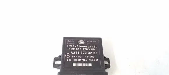 Mercedes-Benz E W211 Light module LCM A2118203226 5DF00827800