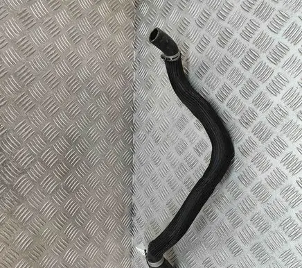 Nissan Qashqai J12 Engine coolant pipe/hose 215306UB5A