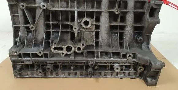 Volvo V70 Engine block D5244T