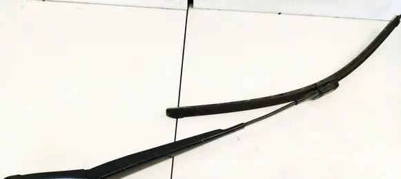 Volkswagen Up Front wiper blade arm 1S1955409B