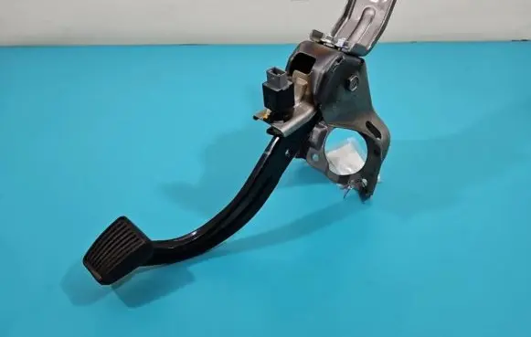 KIA Sportage Pedal assembly 32800-D3000 IMPRK1359193