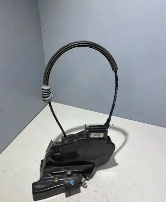 Volvo V50 Front door lock 30699444 5454M